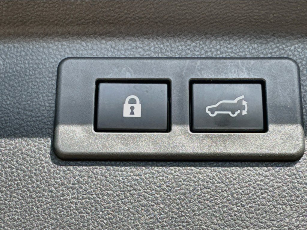 Used 2023 Subaru Forester Touring AWD/4WD image 32