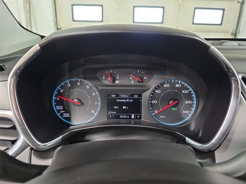 Used 2020 Chevrolet Equinox LS w/ LS Convenience Package image 18