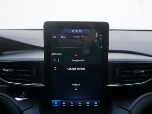 Used 2020 Ford Explorer ST w/ Premium Technology Package image 14