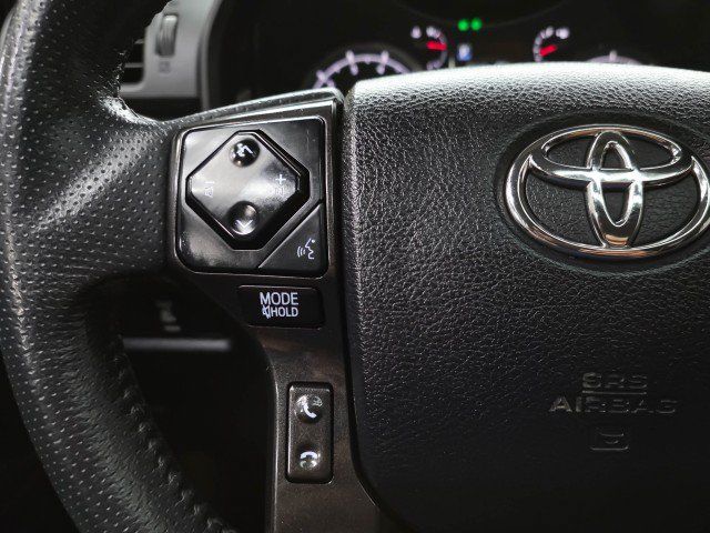 Used 2021 Toyota 4Runner TRD Off-Road Premium w/ Moonroof Package AWD/4WD image 20