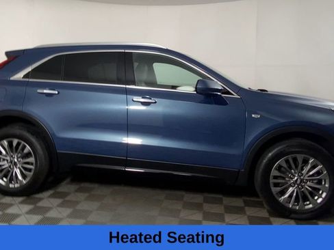 Used 2025 Cadillac XT4 Premium Luxury w/ Cold Weather Package image 4