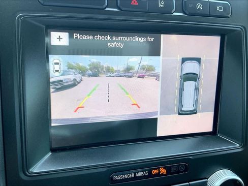 Used 2019 Ford Expedition Limited w/ Equipment Group 302A RWD image 25