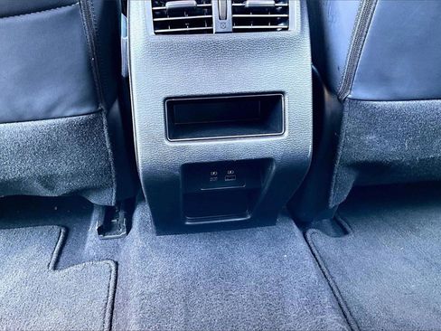 Used 2024 Mitsubishi Outlander SE Black Edition image 26