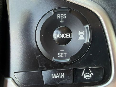 Used 2017 Honda Civic Touring image 22