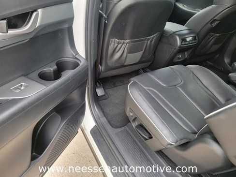 Used 2023 Hyundai Palisade SEL FWD image 14