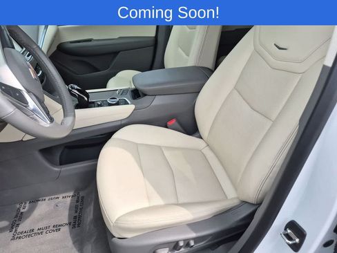 Used 2023 Cadillac XT5 Premium Luxury AWD/4WD image 16