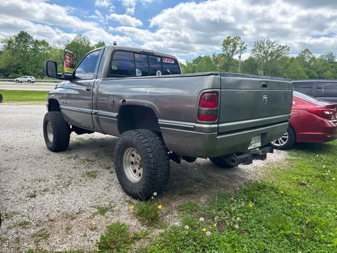 Used 1997 Dodge Ram 1500 Truck 4x4 Regular Cab image 6