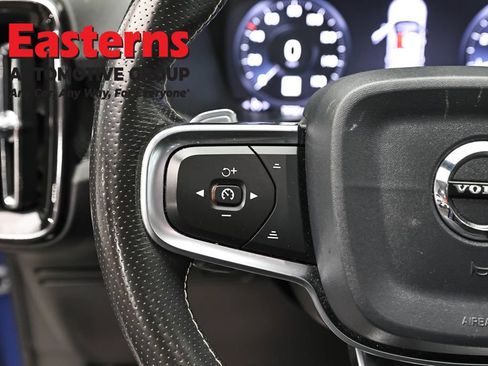 Used 2020 Volvo XC40 T5 R-Design AWD/4WD image 15