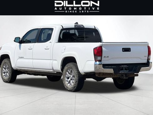 Used 2018 Toyota Tacoma SR5 AWD/4WD image 6