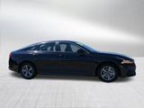 Used 2023 Kia K5 LXS image 2