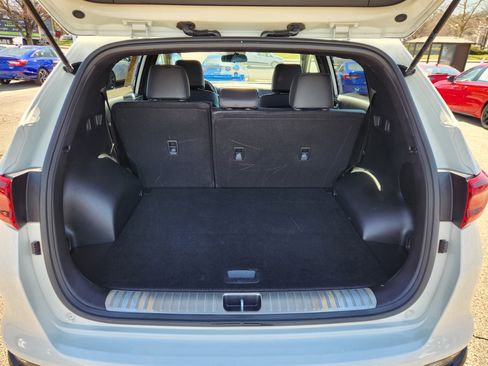 Used 2021 Kia Sportage S image 18