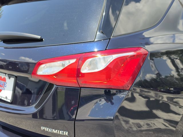 Used 2020 Chevrolet Equinox Premier FWD image 11