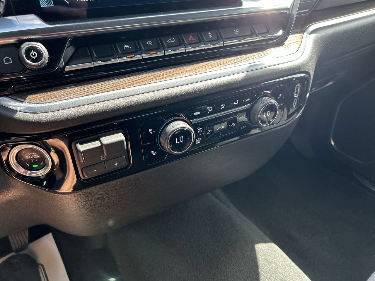 Used 2026 Chevrolet Silverado 1500 RST AWD/4WD image 29