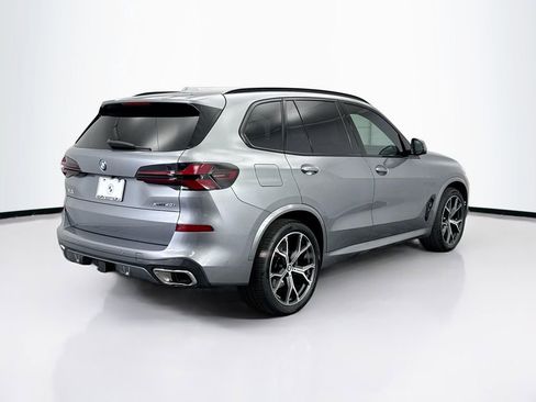 Used 2024 BMW X5 xDrive40i w/ M Sport Package image 5