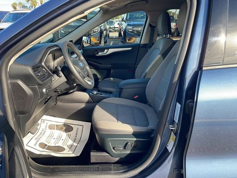 Certified 2020 Ford Escape SE image 12