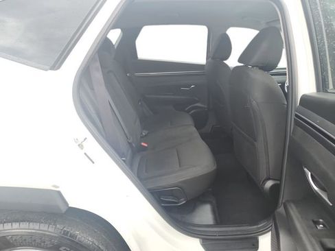 Used 2023 Hyundai Tucson SEL FWD image 10