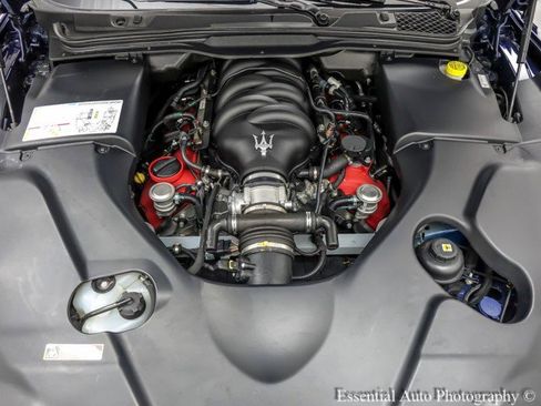 Used 2017 Maserati GranTurismo MC image 27