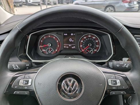 Used 2020 Volkswagen Jetta SE w/ SE Cold Weather Package FWD image 38