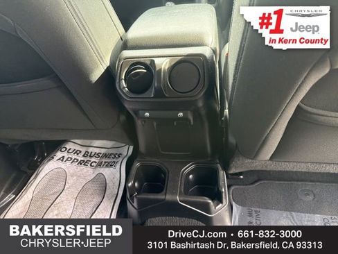 Used 2020 Jeep Wrangler Unlimited Sport S image 27