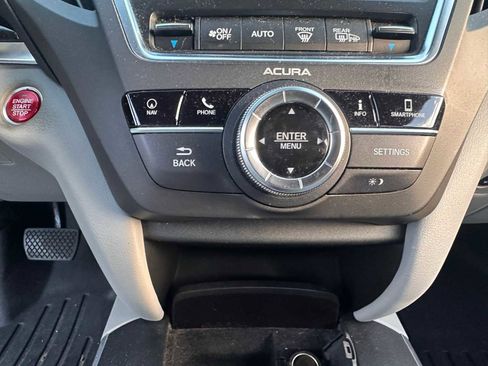 Certified 2018 Acura MDX SH-AWD w/ Technology Package image 16