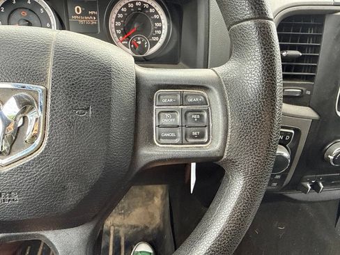 Used 2015 RAM 1500 Express AWD/4WD image 15