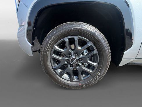 New 2026 Toyota Tundra Platinum AWD/4WD image 14