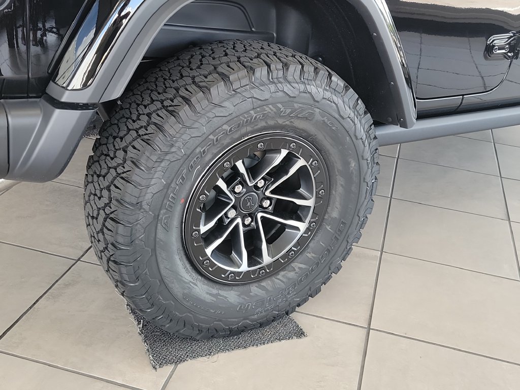 New 2027 Jeep Wrangler Unlimited Rubicon 392 AWD/4WD image 6