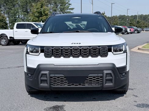 New 2026 Jeep Cherokee Overland w/ Trailer Tow Group AWD/4WD image 3