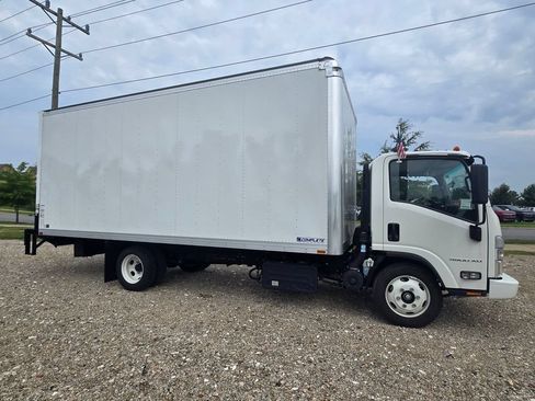 New 2024 Chevrolet Low Cab Forward 4500 XD RWD image 33