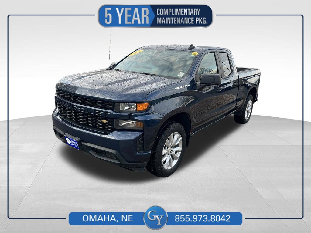 Used 2020 Chevrolet Silverado 1500 Custom w/ Custom Value Package AWD/4WD image 1