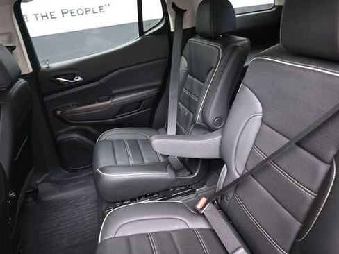 Used 2021 GMC Acadia Denali AWD/4WD image 21