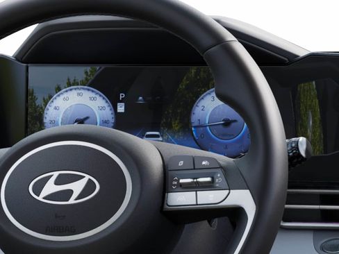 New 2026 Hyundai Elantra Limited image 13