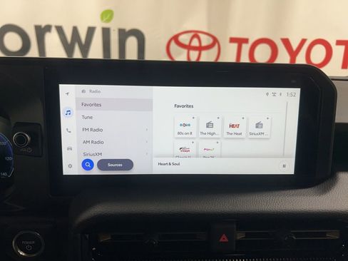 Used 2025 Toyota Land Cruiser image 38