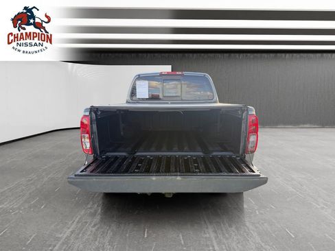 Used 2019 Nissan Frontier SV w/ Value Truck Package RWD image 18