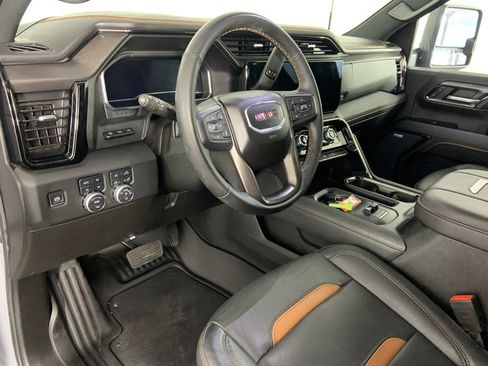 Used 2024 GMC Sierra 2500 AT4 w/ AT4 Premium Plus Package image 26