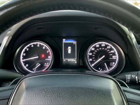 Used 2023 Toyota Camry SE image 24