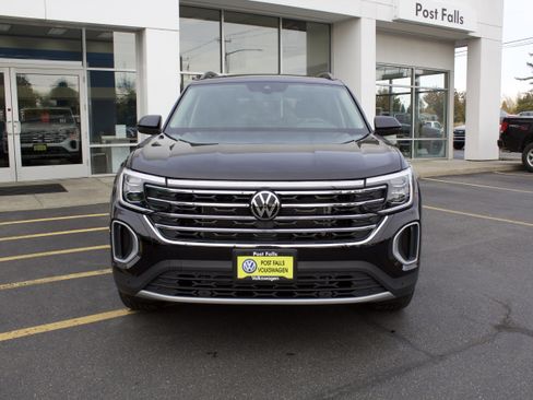 New 2026 Volkswagen Atlas SE AWD/4WD image 2