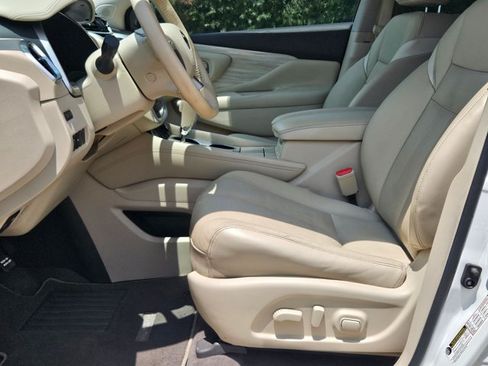 Used 2017 Nissan Murano SL FWD image 15