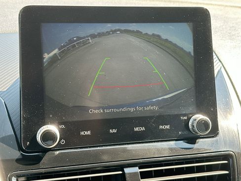 Used 2024 Mitsubishi Eclipse Cross SE image 17