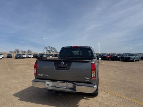 Used 2017 Nissan Frontier SV image 22