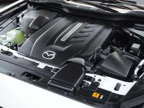 Used 2024 MAZDA CX-90 Plug-In Hybrid w/ Preferred AWD/4WD image 37