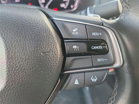 Certified 2021 Honda Accord Touring image 27