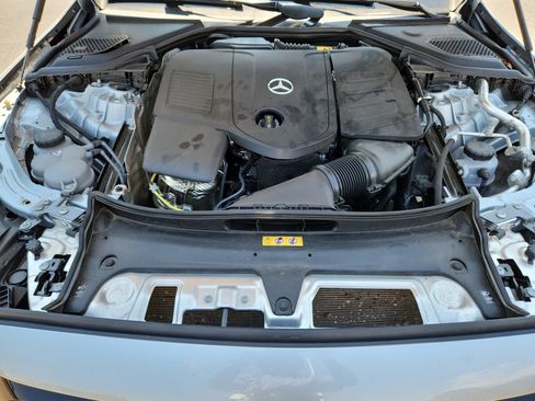 Used 2024 Mercedes-Benz E 350 4MATIC Sedan image 20