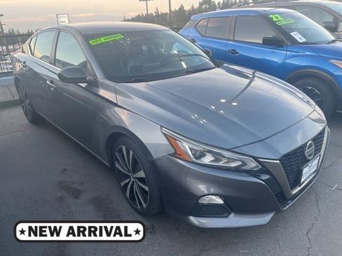 Used 2019 Nissan Altima 2.5 SR image 1