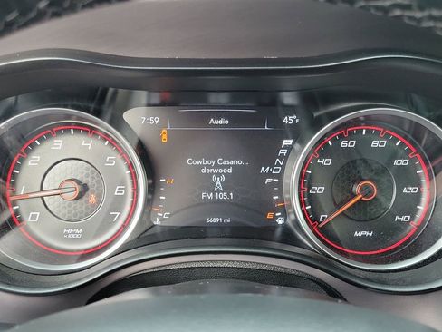 Certified 2022 Dodge Charger SXT w/ Leather Interior Group image 7