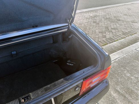 Used 2002 Mercedes-Benz SL 500 image 38