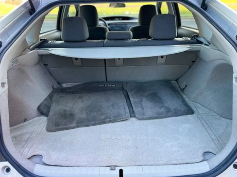 Used 2010 Toyota Prius One FWD image 40