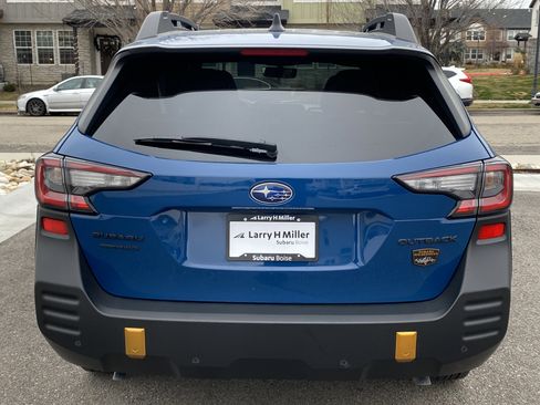 Used 2025 Subaru Outback Wilderness image 5
