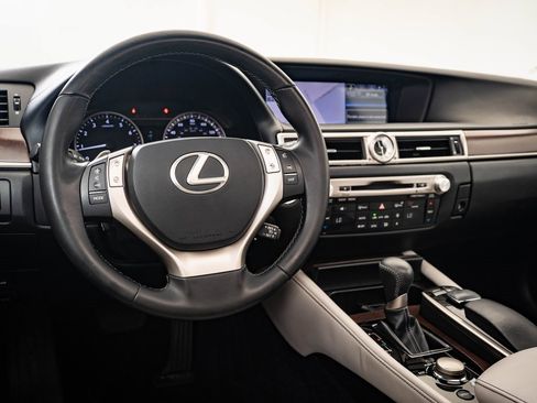 Used 2013 Lexus GS 350 w/ Premium Pkg image 4
