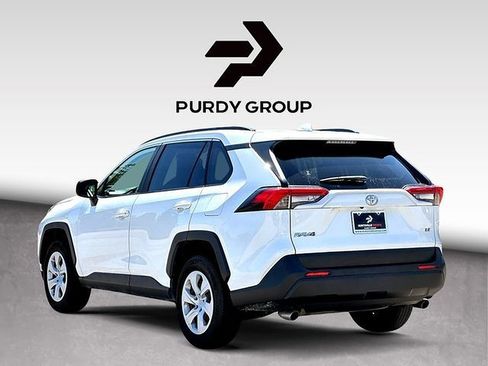 Used 2021 Toyota RAV4 LE FWD image 6